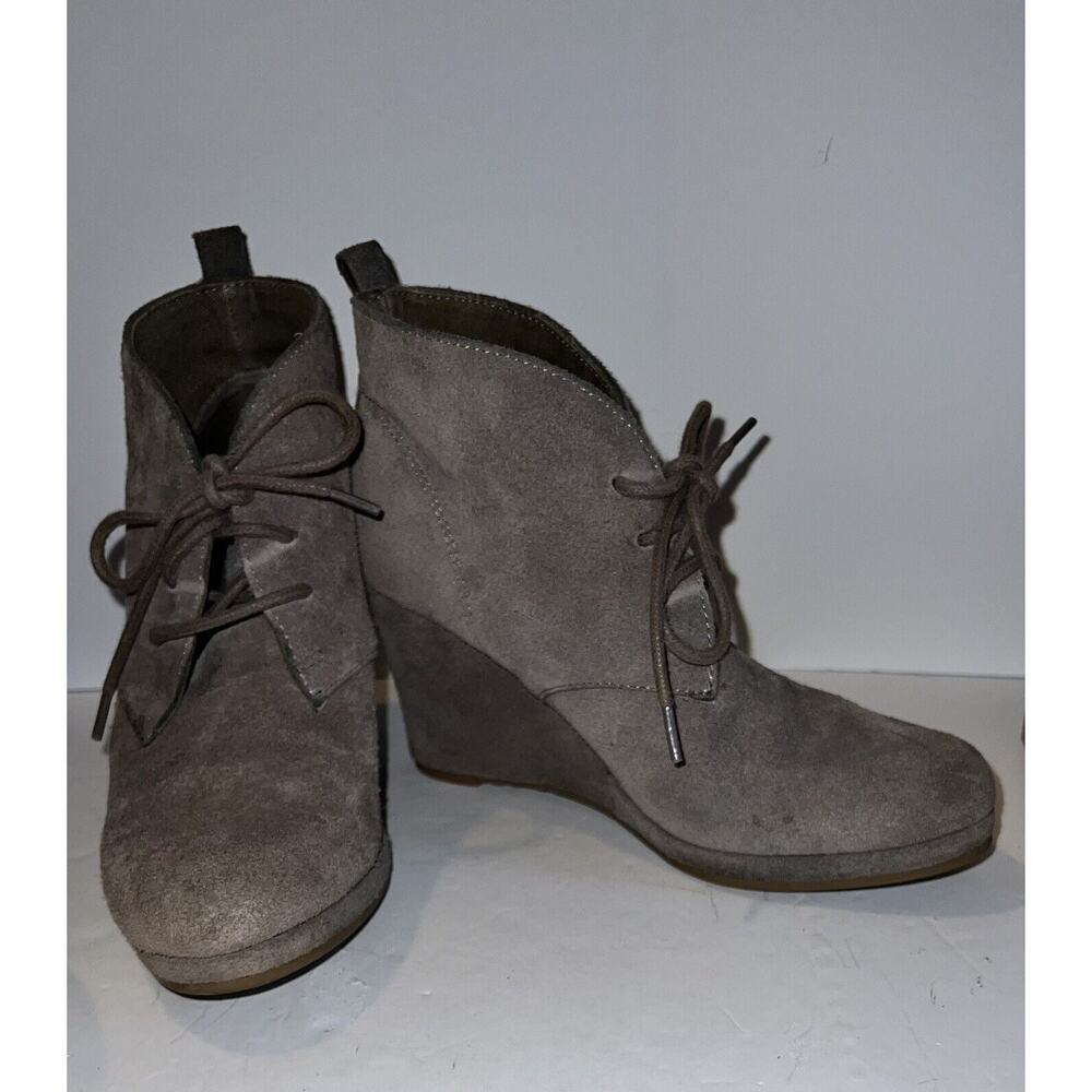 Dolce Vita Brown Suede Fashion Wedge Ankle Boots Booties Size 6
